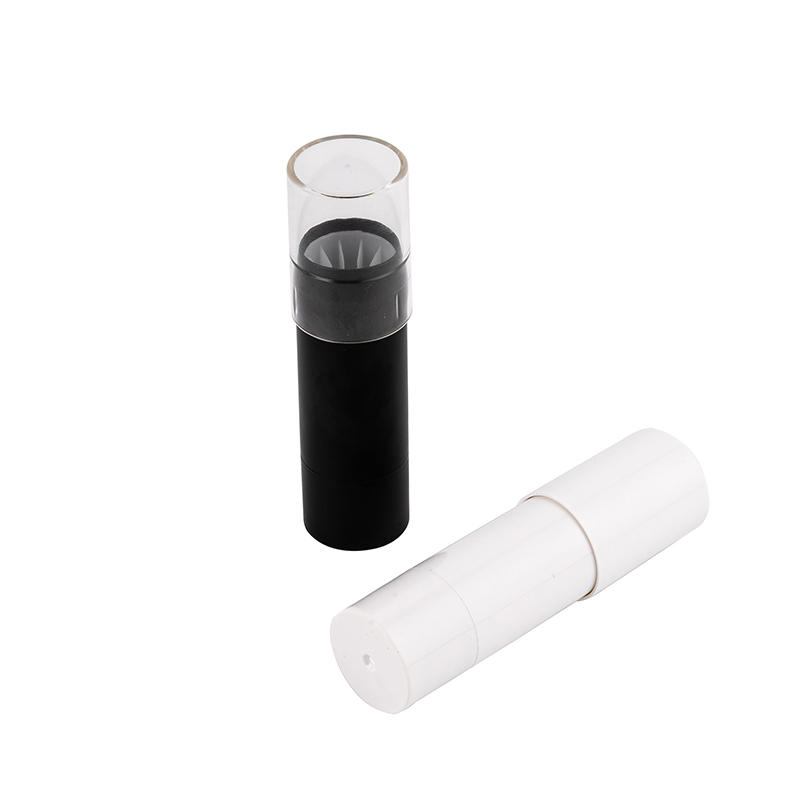 Highlighter: The Secret to Taking Your Makeup to the Next Level!